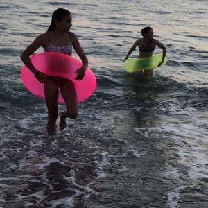 Meet your Posher, Sian